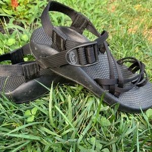 Chaco black double strap
